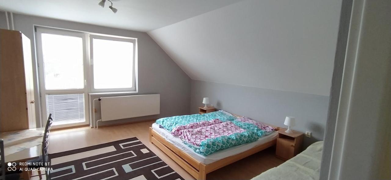 Liptovský Mikuláš Apartman Stano מראה חיצוני תמונה